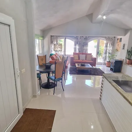 Vistas Al With Private Pool Chalet *